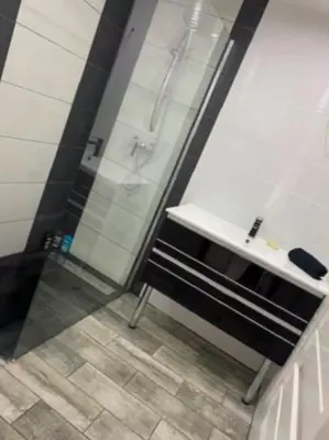 Salle de bains dans l'établissement L'escapade des randonneurs