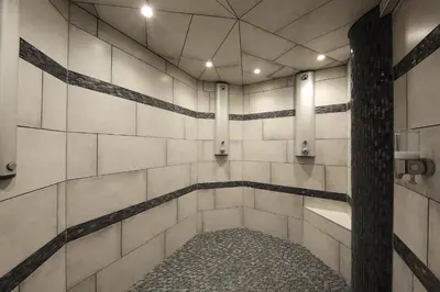 Salle de bains dans l'établissement Le Domaine du Verger, Chambres et SPA privé