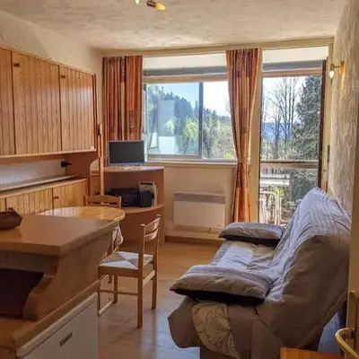 Studio Cosy au pied des pistes 150m & Loggia Vue Montagne