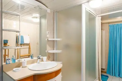 Salle de bains dans l'établissement Coté tilleul