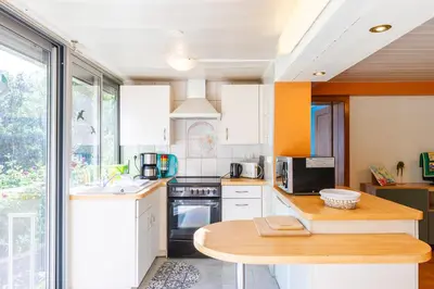 Cuisine ou kitchenette dans l'établissement Coté tilleul