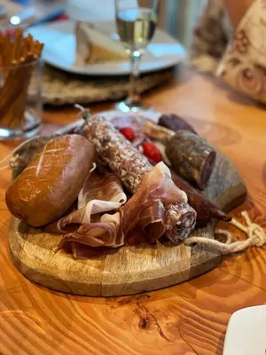Nourriture dans le chalet ou à proximité