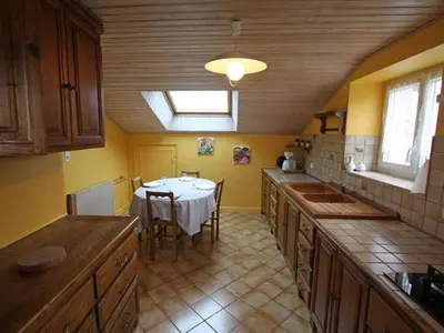 Cuisine ou kitchenette dans l'établissement GITE LE PETIT SAUCELEY