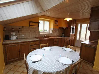 Cuisine ou kitchenette dans l'établissement GITE LE PETIT SAUCELEY