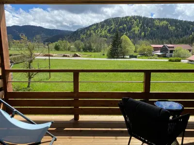 Vue générale sur la montagne ou vue sur la montagne depuis l'appartement