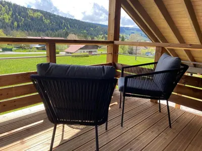 Vue générale sur la montagne ou vue sur la montagne depuis l'appartement