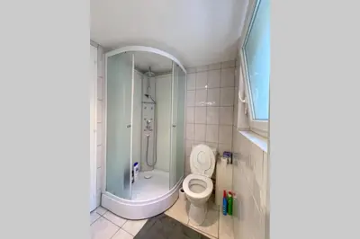 Salle de bains dans l'établissement Maisonnette Le Faubourg - CENTRE VILLE, TERRASSE ET NETFLIX