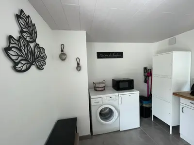 Cuisine ou kitchenette dans l'établissement Le Domaine du Fayé