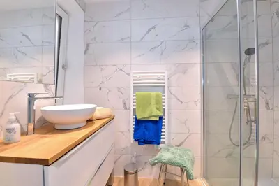 Salle de bains dans l'établissement Chez Sylvie et Joséphine