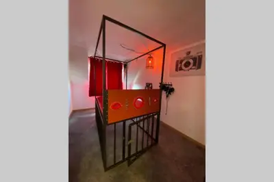 Un ou plusieurs lits dans un hébergement de l'établissement Love Room - L'Atelier Des Nuan'S