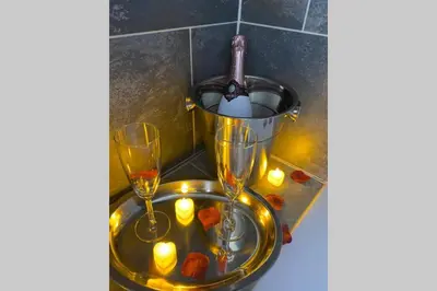Boissons dans l'établissement Love Room - L'Atelier Des Nuan'S