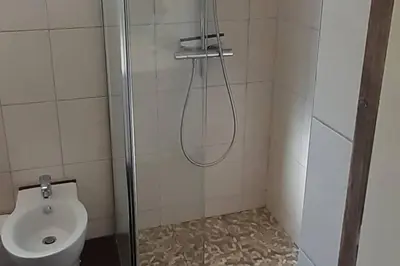 Salle de bains dans l'établissement Gite 'chez Cocotte'