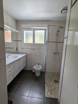 Salle de bains dans l'établissement Gite 'chez Cocotte'