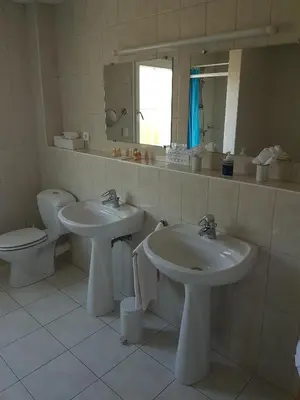 Salle de bains dans l'établissement Kanzel Residences