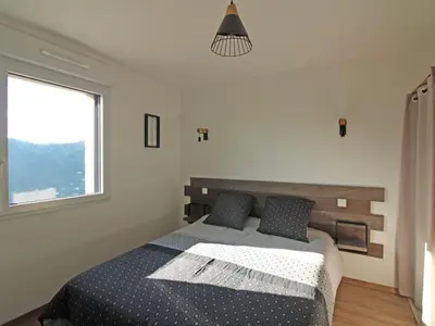 Plan de l'établissement Chalet à La Bresse avec cheminée et garage - FR-1-589-385