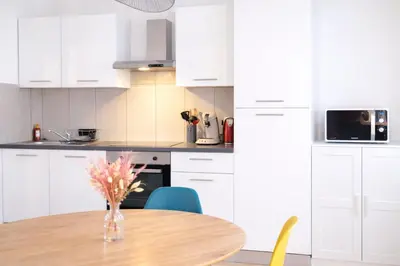 Cuisine ou kitchenette dans l'établissement Zum Milhüsa - Centre - Gare 10 min