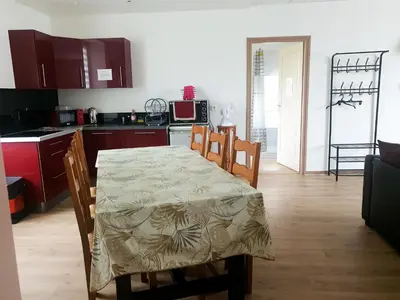Cuisine ou kitchenette dans l'établissement Cramiland - Super appart 5 pers centre ville