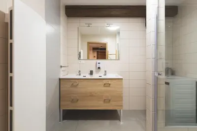 Salle de bains dans l'établissement Hans Sapidus Sélestat - Parking gratuit - Proche Europa-Park - Route des Vins - Haut-Koenigsbourg