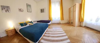 Un ou plusieurs lits dans un hébergement de l'établissement Gîte Jonquille, 2 à 8 personnes avec salle de jeux et SPA dans la résidence