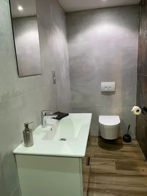Salle de bains dans l'établissement Charmant logement avec balnéo