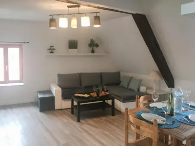 Coin salon dans l'établissement Le gite 7 - Les Châteaux d'Ottrott