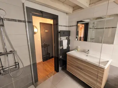 Salle de bains dans l'établissement Appartement Le Ch'ti Alsacien