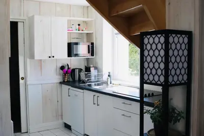 Cuisine ou kitchenette dans l'établissement Duplex, 2 Sdb, 2 chambres, dans une impasse en centre-ville