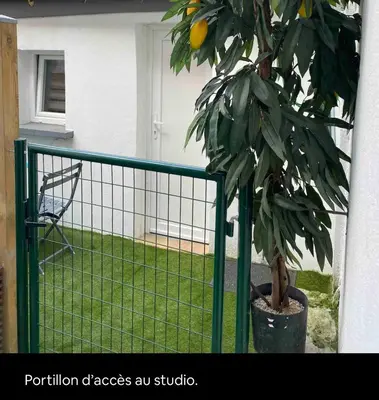 Plan de l'établissement LE PATIO Studio-Terrasse Montbeliard-Centre