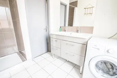 Salle de bains dans l'établissement Soraya - 5min de la gare & du centre