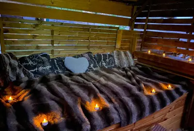 Un ou plusieurs lits dans un hébergement de l'établissement Chalet Kota Lovers Nest