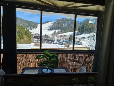 Vue générale sur la montagne ou vue sur la montagne depuis l'appartement