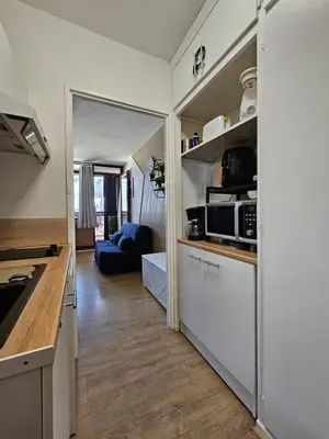 Cuisine ou kitchenette dans l'établissement Appartement Vue sur les pistes de ski et en bas de la station