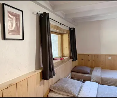 Coin salon dans l'établissement Gîte de Juliana 4 personnes