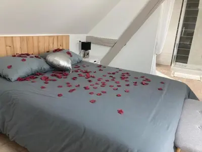 Un ou plusieurs lits dans un hébergement de l'établissement Gîte mon rêve à Scherwiller avec SPA sur la route des vins au coeur de l'alsace