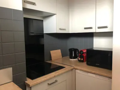 Cuisine ou kitchenette dans l'établissement Centre ville avec garage - 4 personnes - Golbery