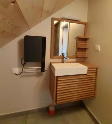 Plan de l'établissement Au chalet de JO avec accès à l'espace piscine et jacuzzi