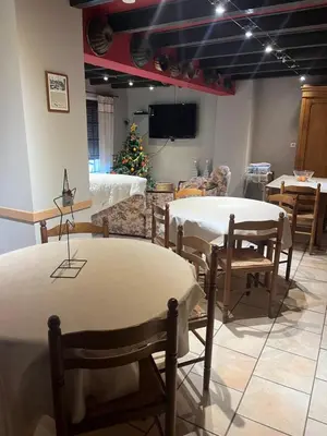 Coin salon dans l'établissement Sur la Route du Vin