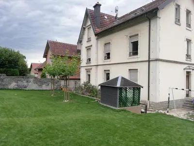 Jardin de l'établissement Appartement Le lion