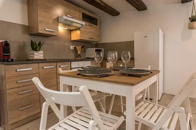 Cuisine ou kitchenette dans l'établissement L'Escale Bohème - Centre historique de Sélestat