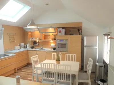 Cuisine ou kitchenette dans l'établissement LE STRASBOURG - Confortable maison de ville