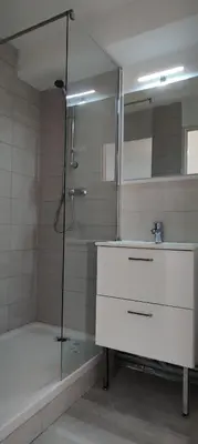Salle de bains dans l'établissement Bel'flora