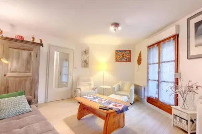 Coin salon dans l'établissement Chez Romane - appartement avec parking
