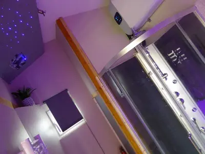 Salle de bains dans l'établissement Le nid douillet d'Alsace et sa balnéo