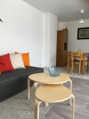 Coin salon dans l'établissement SAMBA appartement de charme 5 pers, arrière cour, patio