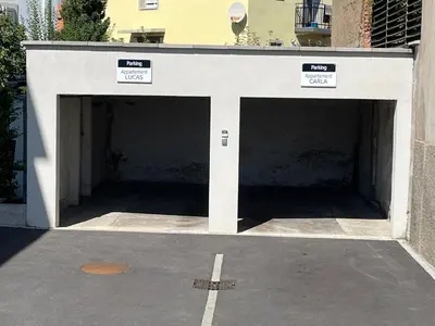 Plan de l'établissement Appartement de Prestige au centre climatisé avec jardin privé