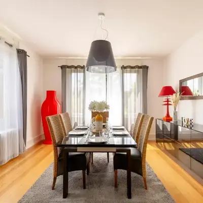 Appartement de Prestige au centre climatisé avec jardin privé