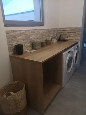 Cuisine ou kitchenette dans l'établissement Villa, Gérardmer, Sauna, Spa Jacuzzi, Baby foot, Terrasse, 8 personnes, 4 chambres, 2 salles de bain