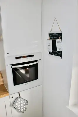 Cuisine ou kitchenette dans l'établissement Superbe appartement duplex à Kaysersberg en Alsace