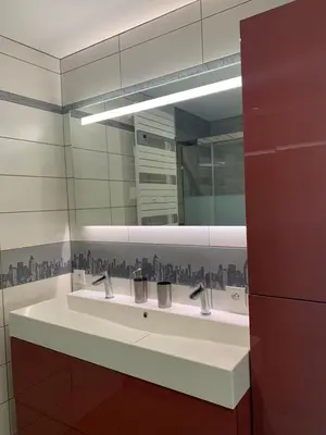 Salle de bains dans l'établissement Au Paradis de la Rivière Joyeuse - Gite avec Terrasse