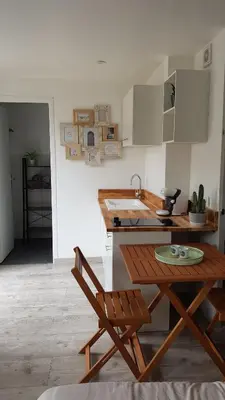 Cuisine ou kitchenette dans l'établissement Savannah